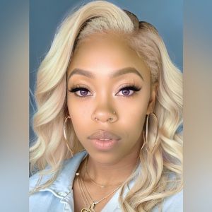 Meet your Posher, Tenica